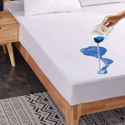 Imagen de Protector de colchón impermeable tamaño King, lavable, suave, silencioso, transpirable y sin vinilo, funda cama ajustable 30 cm profundidad (tamaño King (150 x 200 cm)