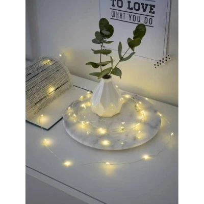 Imagen de Konstsmide luces LED de alambre desnudo/alambre pin micro batería/uso interior (IP20) / 20 diodos blancos cálidos LED/función temporizador 6 horas/cadena