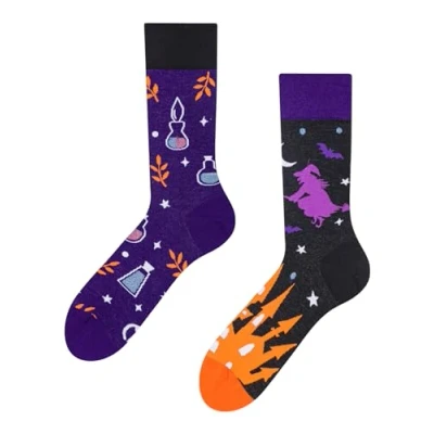 Imagen de Dedoles Calcetines Unisex Hombre Mujer y Niños Algodón muchos diseños divertidos diferente izquierda derecha, color: Morado, diseño: Brujería, tamaño: 35 38