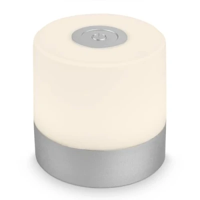 Imagen de BRILONER Mini lámpara de mesa LED inalámbrica, noche regulable táctil, USB C, luz blanca cálida, lamparas mesita noche, lampara mesa, recargable, 7x7 cm, plata