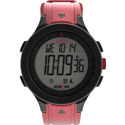 Imagen de Timex IRONMAN T200 Reloj unisex de 42 mm, pulsera en silicona roja, esfera digital, caja negra TW5M62300