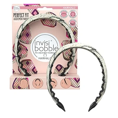 Imagen de Invisibobble Hairhalo diadema con texto &quot;What Happens in Safari&quot;, 1 ajustable estampado de serpientes para niñas y mujeres cuidado del cabello cómodo, colección limitada Urban Safari.