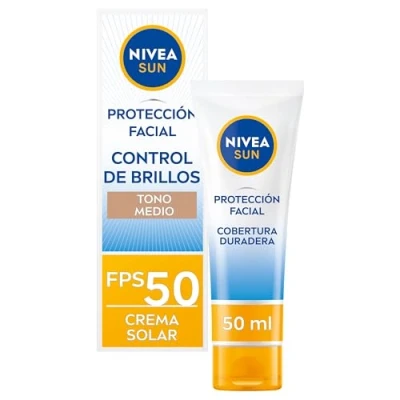 Imagen de NIVEA SUN Protección Solar Facial FP50 Control de Brillos Efecto Matificante Inmediato 12 h Textura Ligera y no grasa Crema UVA/UVB Piel Normal Mixta Tono medio 50 ml