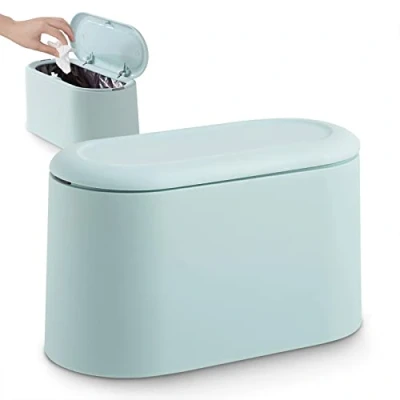 Imagen de JEEZAO Cubo de Basura Mesa con Tapa, Papelera Escritorio Mini Bote Reciclar, Maquillaje Lápiz Cubo,Reciclaje para Oficina, Baño,Hogar,Almacenamiento Alimentos Mascotas (Azul claro)