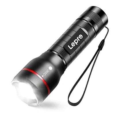 Imagen de Lepro Linternas LED Alta Potencia, LE2000 Linterna con 5 Modos, Impermeable IPX4 Zoom Táctica de Bolsillo para Camping, Emergencia, Ciclismo, Senderismo [3 AAA Pilas NO Incluidas]