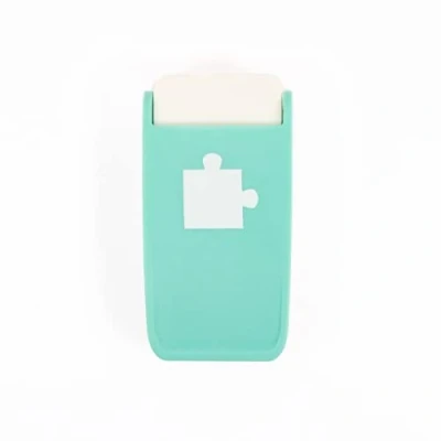 Imagen de Craftelier Perforadora Multimaterial con Forma de Piezas Puzzle para Decorar Proyectos Scrapbooking y Manualidades Apta Diferentes Materiales Tamaño Pieza 2,54 x cm (1&quot; 1&quot;)