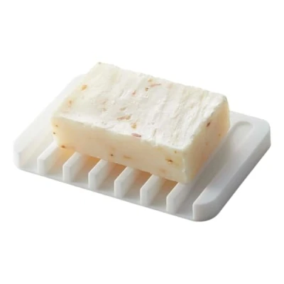 Imagen de YAMAZAKI Self Draining Soap Tray Bandeja de jabón, Silicona, Blanco, Talla única