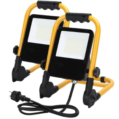 Imagen de Aigostar Foco de Trabajo LED 30W 2700LM Portátil con Enchufe, IP65 Impermeable Soporte plegable, para Uso en Interiores y Exteriores, Obra, Taller, Garaje,6500K Luz Blanca, 2 pcs