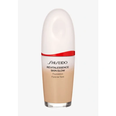 Imagen de Shiseido Revitalessence Skin Glow Base de maquillaje Cashmere 260 30 ml