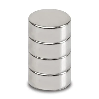 Imagen de MAUL Imán de neodimio 12 x 5 mm diámetro (4 unidades), imanes para un uso versátil, redondo con diseño elegante y moderno, fuertes placa magnética, cinta plata