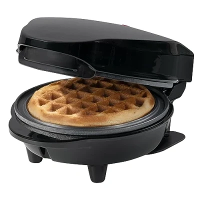 Imagen de Bestron Mini gofrera, Gofrera para gofres de pequeños, con antiadherente, cumpleaños infantiles, fiestas familiares, Pascua o Navidad, diseño retro, 550 W, color: Negro