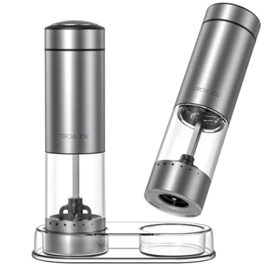 Imagen de CIRCLE JOY Juego de Molinillos Eléctricos Pimienta Molinillo Especias Acero Inoxidable a Batería con Base, Recipiente Transparente Lavable 95ml, Luz LED Blanca y Rugosidad Ajustable, Plata