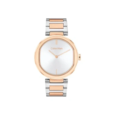 Imagen de Calvin Klein Reloj Analógico de Cuarzo para Mujer con Correa en Acero Inoxidable Dos Tonos 25200251