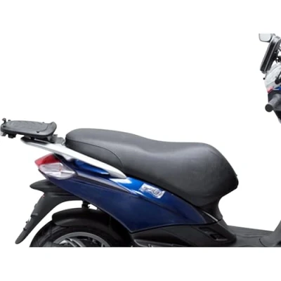 Imagen de Shad V0FL13ST Soporte de Baúl para Piaggio Fly 50, Negro