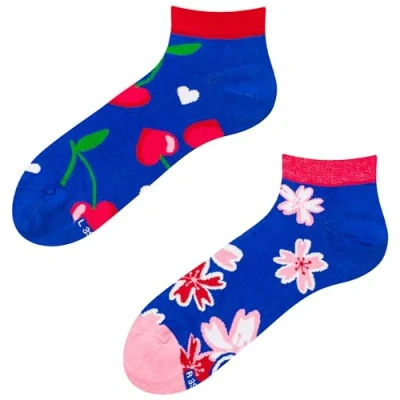 Imagen de Dedoles Calcetines Unisex Hombre Mujer y Niños Algodón muchos diseños divertidos Fútbol diferente izquierda derecha, color: Azul, diseño: Amor por las cerezas (tobilleros), tamaño: 35 38
