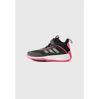 Imagen de adidas Performance Ownthegame 3.0 Unisex Zapatillas de baloncesto para niños, Talla: 37 1/3, Core black/iron metallic/shock pink Zapatos