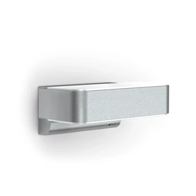 Imagen de Steinel luz exterior L 810 SC Plata, 9.8W, detector de movimiento, moderna Lámpara pared LED inteligente, blanco cálido, controlable mediante app