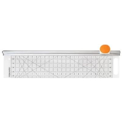 Imagen de Fiskars Cúter rotatorio Ø 45 mm con Regla, 6&quot; x 24&quot;, Naranja/Blanco, 1014651