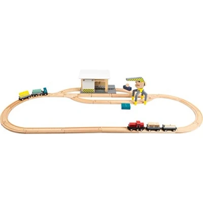 Imagen de Small Foot Company 11377 Estación de Carga con Accesorios, camión, Locomotora, Puerta corrediza, grúa 360 Grados y rieles Juguetes, Multicolor (11377)