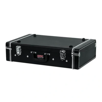 Imagen de Gator Cases Gig Box Series Jr. combo todo en uno con pedalera y 3x soporte de guitarra estuche clásico madera. Área 21.5&quot; x 15&quot; (GW GIGBOXJR)
