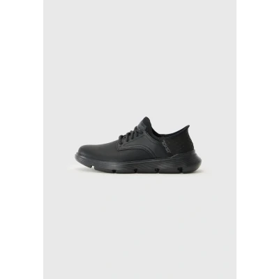 Imagen de Skechers Garza Gervin with Slip in Technology, Mocasín Hombre, Black, 39.5 EU Ancho