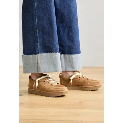 Imagen de UGG Lowmel Zapatillas, Mujer, Talla: 36, Chestnut Zapatos