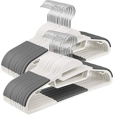 Imagen de SONGMICS Juego de 50 Perchas plástico, con Apertura en Forma U, Ahorra Espacio, 0,5 cm Grosor, 41,5 Ancho, Gancho Giratorio 360, Color Blanco y Gris Oscuro CRP041W04