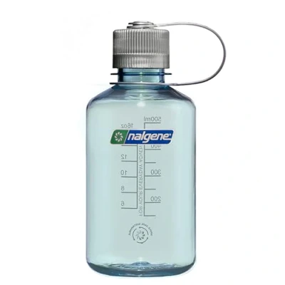 Imagen de Nalgene Sustain Tritan Botella de agua sin BPA hecha con material derivado del 50% residuos plástico, 16 onzas, boca estrecha, espuma mar