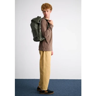 Imagen de The North Face BASE CAMP Voyager Rolltop Unisex Mochila, Talla: One Size, New taupe green/black