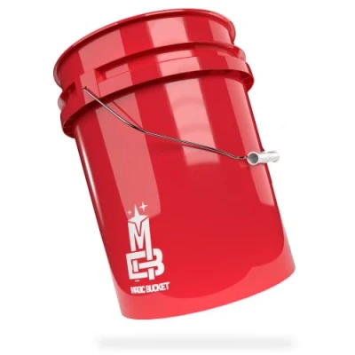Imagen de MAGIC BUCKET Cubo de lavado para coche a mano, color rojo, 5 galones estadounidenses, aprox. 20 litros, compatible con Grit Guard, Detail Guardz Dirt Lock, Chemical Guys Trap, Gamma Lid