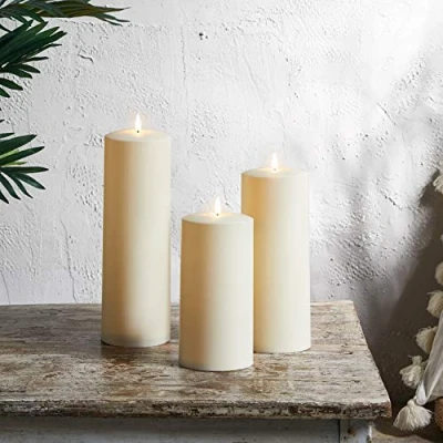 Imagen de Lights4fun Conjunto de 3 Velas Decorativas TruGlow® con LED Blancos Calidos a Pilas y Temporizador para Exteriores