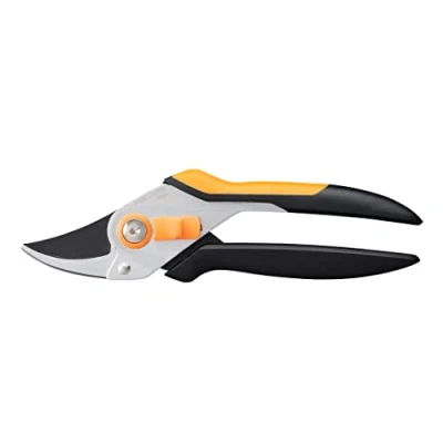 Imagen de Fiskars Tijeras de jardín Bypass para ramas y ramitas frescas, Recubrimiento antiadherente, Cuchillas mangos acero, Negro/Naranja, Solid, P331, 1057163