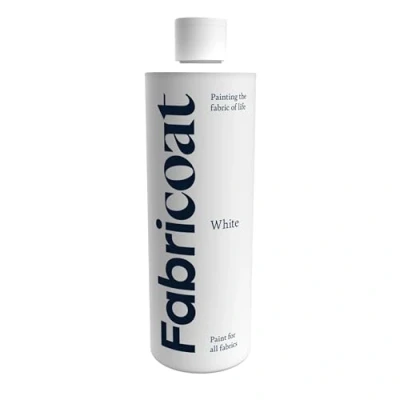 Imagen de Pintura para telas Fabricoat Restaura o cambia el color de cualquier tela Pinta directamente sobre la Transforma cosa Sofás, pantallas lámparas (500 ml, blanco)
