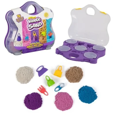 Imagen de Kinetic Sand, Estuche variado con arena de juego playa, neón y brillante (2 libras) 5 herramientas, almacenamiento reutilizable, juguetes sensoriales para niños a partir 3 años
