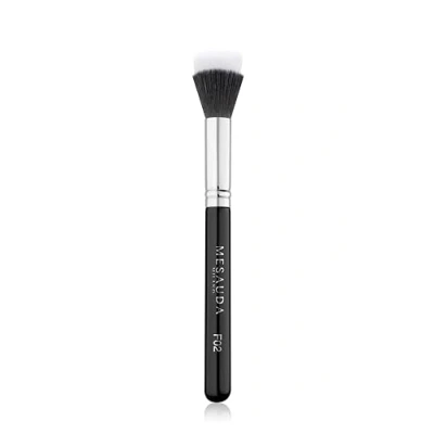 Imagen de Mesauda Milano Stippling Foundation F02 30 g