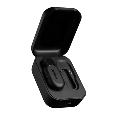Imagen de Shure MoveMic ONE Pro Direct to Phone Micrófono inalámbrico Lavalier para iPhone y Android, Bluetooth Mini Mic, Carga de 24 horas, Configuración rápida, IPX4, Compact &amp; Portable Clip Lav (MV Z6)