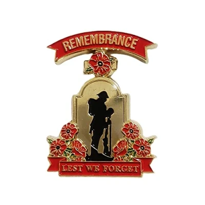 Imagen de Pin de solapa con diseño amapola roja texto en inglés &quot;Lest We Forget Remembrance Day&quot;, Metal