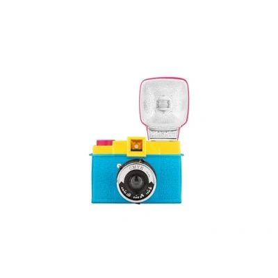 Imagen de lomo HP700CMY Lomography Diana F+ CMYK