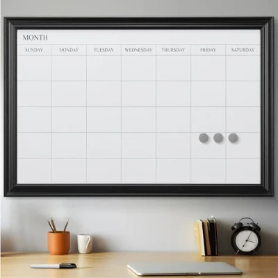 Imagen de Navaris Pizarra con Calendario mensual Set 1x Tablero magnético 90 x 60 cm planificador de Mes rotulador y 3X imanes Organizador Pared