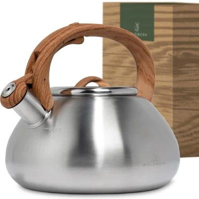Imagen de WALDWERK Hervidor de agua (2,3 L) para inducción y cocina gas té con mango imitación madera silbato, acero inoxidable plástico
