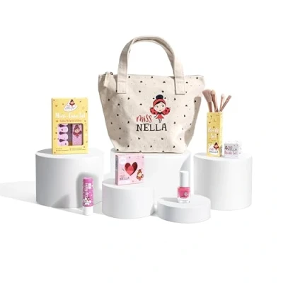Imagen de Miss Nella Edición Especial Juego de Maquillaje y Esmalte Uñas para Niñas, Hipoalergénico, Testado dermatológicamente, No Tóxico, Seguro Divertido (Girly Girl, 6, unidad)