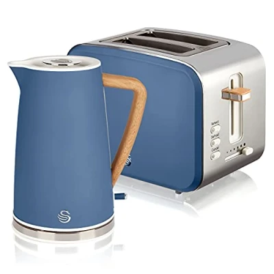 Imagen de Swan Nordic Set Desayuno Hervidor de agua inalámbrico 1,7L 2200W, Tostadora Pan ranura ancha 2 rebanadas, 3 funciones, diseño moderno, efecto madera, azul mate