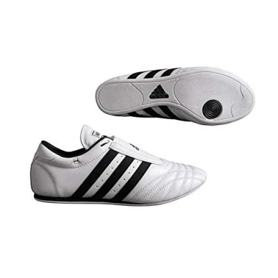 Imagen de Adidas SM II Zapatillas bajas para artes marciales Taekwondo, Karate y Kungfu
