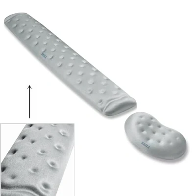 Imagen de BRILA Juego de cojín espuma viscoelástica para mouse y teclado reposamuñecas computadora, computadora portátil, juegos PC, diseño agujeros masaje (paquete gris)