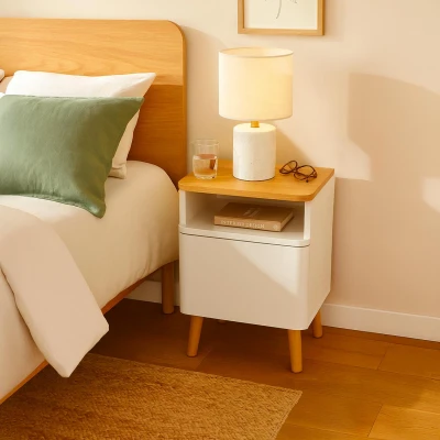 Imagen de Mesa de noche estilo nórdico Bergen blanca y madera Menzzo