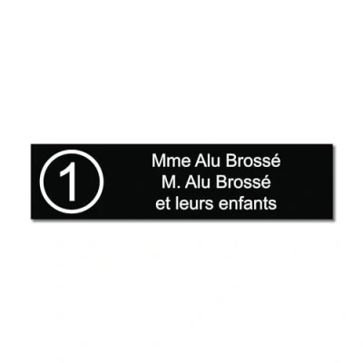 Imagen de Placa grabada para nombre y número buzón autoadhesivo, 10 x 2,5 cm, personalizada, 1 a 3 líneas, color negro