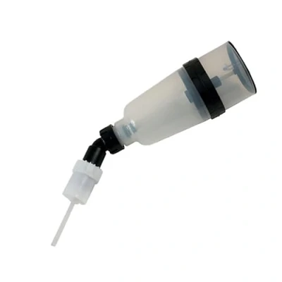 Imagen de Embudo para Adblue con cuello angular y orientable