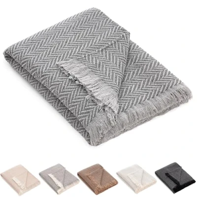Imagen de HIPERMANTA Colcha Multiusos Sofa. Plaid Manta Foulard. Cubresofa. Comoda Practica Suave Calida. Modelo Zig Zag 230x260 cm Color Gris Oscuro