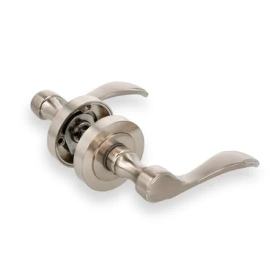 Imagen de Amig Juego de Manilla con Tirador y Roseta Modelo Yaltarz Fabricada en Acero Cromado Mate Medida: 52mm Cuadradillo 6 mm