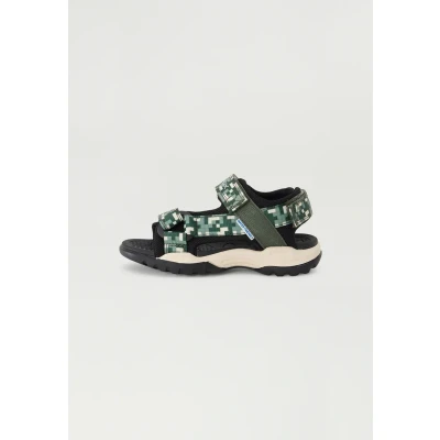 Imagen de Geox J Borealis Boy E, Sandalia, Dk Green/Black, 25 EU